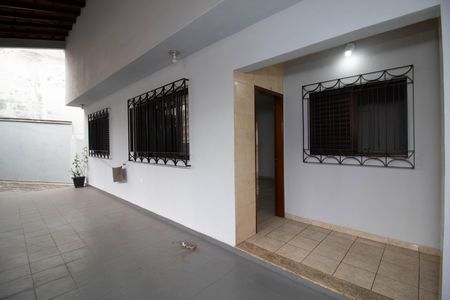 Casa para alugar com 260m², 3 quartos e 8 vagas Casa para alugar com 260m², 3 quartos e 8 vagasÁrea externaÁrea externa