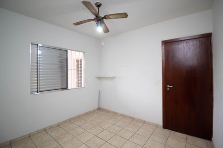 Casa para alugar com 260m², 3 quartos e 8 vagas Casa para alugar com 260m², 3 quartos e 8 vagasQuarto 2