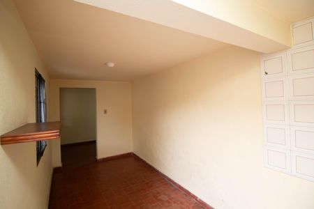 Casa para alugar com 260m², 3 quartos e 8 vagas Casa para alugar com 260m², 3 quartos e 8 vagasCozinha - Edícula