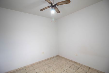 Casa para alugar com 260m², 3 quartos e 8 vagas Casa para alugar com 260m², 3 quartos e 8 vagasQuarto 2