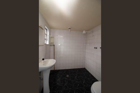 Casa para alugar com 260m², 3 quartos e 8 vagas Casa para alugar com 260m², 3 quartos e 8 vagasBanheiro - Edícula