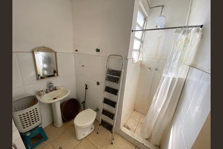Apartamento para alugar com 71m², 2 quartos e sem vaga