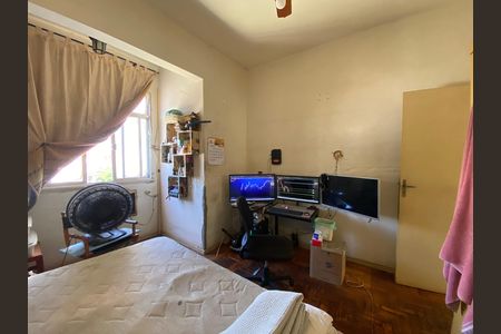 Apartamento para alugar com 71m², 2 quartos e sem vaga