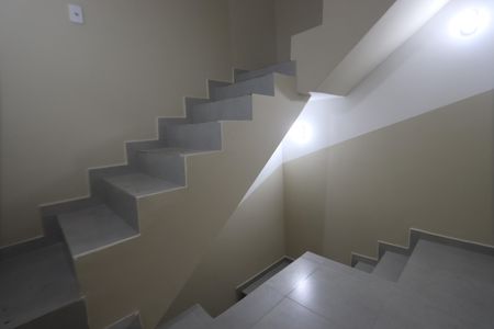 Apartamento para alugar com 35m², 2 quartos e sem vagaEscadas
