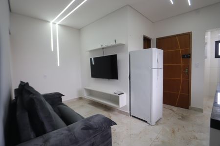 Sala de apartamento para alugar com 2 quartos, 35m² em Parque Santa Madalena, São Paulo