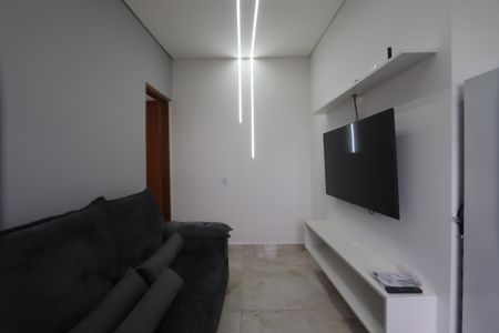 Sala de apartamento para alugar com 2 quartos, 35m² em Parque Santa Madalena, São Paulo
