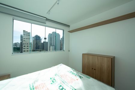 QUARTO de apartamento para alugar com 1 quarto, 44m² em Barro Preto, Belo Horizonte