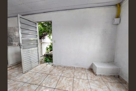 Casa para alugar com 20m², 1 quarto e sem vaga Casa para alugar com 20m², 1 quarto e sem vagaKitnet