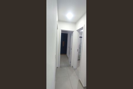 Corredor de apartamento para alugar com 2 quartos, 45m² em Afonso Pena, São José dos Pinhais