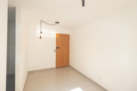 Sala de apartamento para alugar com 2 quartos, 51m² em Guaratiba, Rio de Janeiro