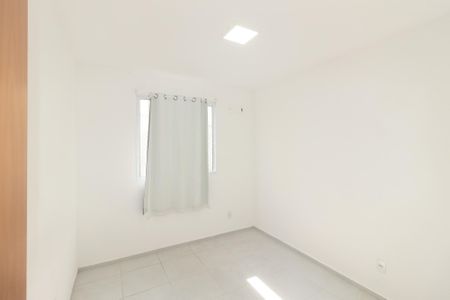 Quarto 1 de apartamento para alugar com 2 quartos, 51m² em Guaratiba, Rio de Janeiro