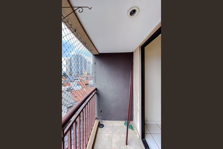 Apartamento para alugar com 51m², 2 quartos e 1 vaga Apartamento para alugar com 51m², 2 quartos e 1 vagaVaranda