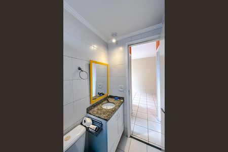 Apartamento para alugar com 51m², 2 quartos e 1 vaga Apartamento para alugar com 51m², 2 quartos e 1 vagaBanheiro