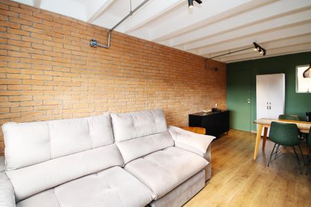 Apartamento à venda com 62m², 2 quartos e 1 vaga Apartamento à venda com 62m², 2 quartos e 1 vagaSala de Estar/ TV