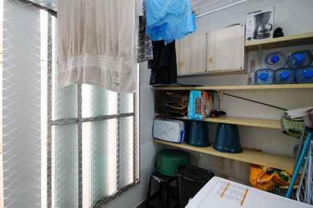 Apartamento à venda com 62m², 2 quartos e 1 vaga Apartamento à venda com 62m², 2 quartos e 1 vagaLavanderia