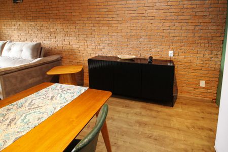 Apartamento à venda com 62m², 2 quartos e 1 vaga Apartamento à venda com 62m², 2 quartos e 1 vagaSala de Jantar