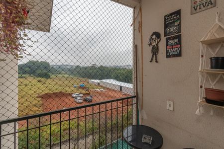 Apartamento à venda com 49m², 2 quartos e 1 vaga Apartamento à venda com 49m², 2 quartos e 1 vagaVaranda