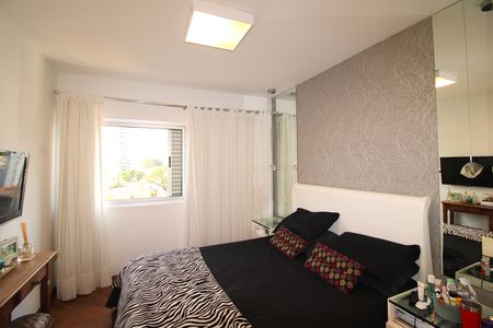 Apartamento à venda com 159m², 3 quartos e 3 vagasQuarto 2