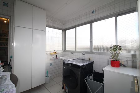 Apartamento à venda com 159m², 3 quartos e 3 vagasÁrea de Serviço
