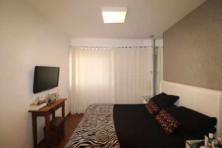 Apartamento à venda com 159m², 3 quartos e 3 vagasQuarto 2