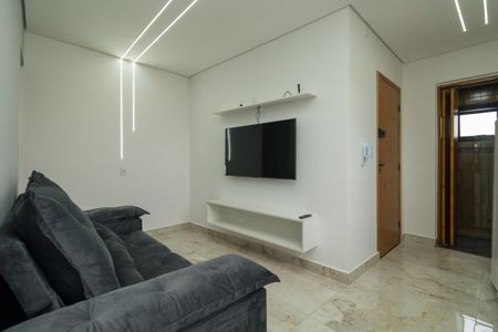 Apartamento para alugar com 34m², 2 quartos e sem vaga Apartamento para alugar com 34m², 2 quartos e sem vagaSala