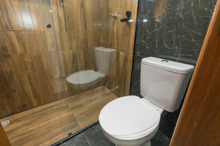Apartamento para alugar com 34m², 2 quartos e sem vaga Apartamento para alugar com 34m², 2 quartos e sem vagaBanheiro
