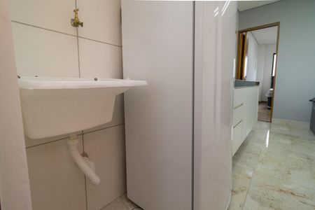 Apartamento para alugar com 34m², 2 quartos e sem vaga Apartamento para alugar com 34m², 2 quartos e sem vagaÁrea de Serviço