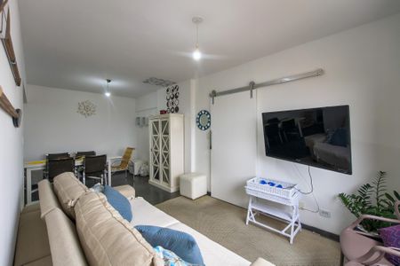 Apartamento para alugar com 112m², 2 quartos e 1 vaga Apartamento para alugar com 112m², 2 quartos e 1 vagaSala