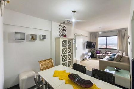 Apartamento para alugar com 112m², 2 quartos e 1 vaga Apartamento para alugar com 112m², 2 quartos e 1 vagaSala