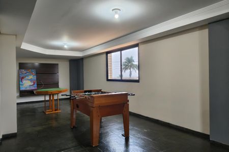 Apartamento para alugar com 112m², 2 quartos e 1 vaga Apartamento para alugar com 112m², 2 quartos e 1 vagaSala de Jogos