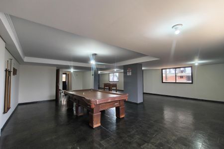 Apartamento para alugar com 112m², 2 quartos e 1 vaga Apartamento para alugar com 112m², 2 quartos e 1 vagaSala de Jogos