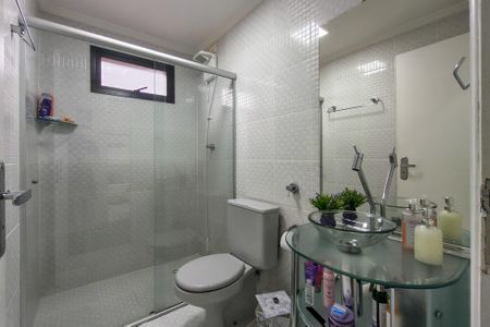 Apartamento para alugar com 112m², 2 quartos e 1 vaga Apartamento para alugar com 112m², 2 quartos e 1 vagaBanheiro