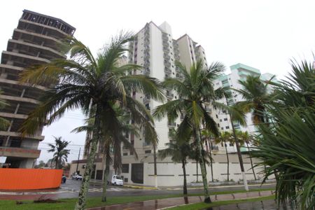 Apartamento para alugar com 112m², 2 quartos e 1 vaga Apartamento para alugar com 112m², 2 quartos e 1 vagaFachada