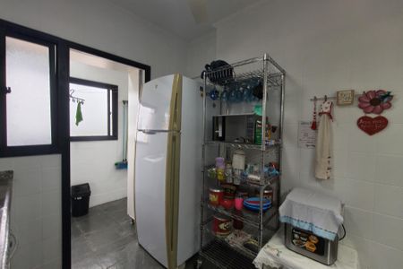 Apartamento para alugar com 112m², 2 quartos e 1 vaga Apartamento para alugar com 112m², 2 quartos e 1 vagaCozinha