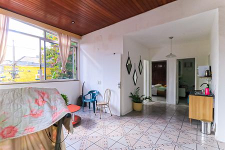 Casa à venda com 214m², 4 quartos e 3 vagas Casa à venda com 214m², 4 quartos e 3 vagasSala 2