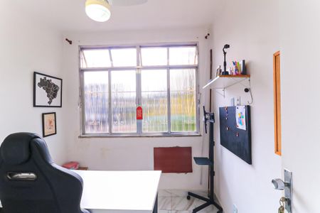 Casa à venda com 214m², 4 quartos e 3 vagas Casa à venda com 214m², 4 quartos e 3 vagasQuarto 4