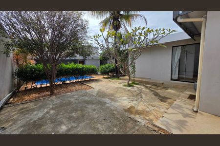 Casa à venda com 409m², 3 quartos e 5 vagas