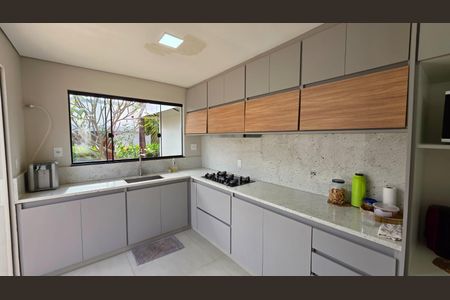 Casa à venda com 409m², 3 quartos e 5 vagas