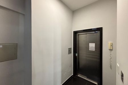 Apartamento à venda com 112m², 3 quartos e 2 vagas Apartamento à venda com 112m², 3 quartos e 2 vagasElevador