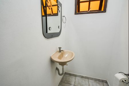Lavabo de casa para alugar com 3 quartos, 160m² em Vila Curuçá, Santo André