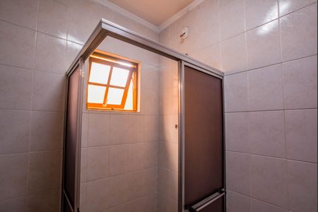 Casa para alugar com 160m², 3 quartos e 2 vagas Casa para alugar com 160m², 3 quartos e 2 vagasBanheiro Social