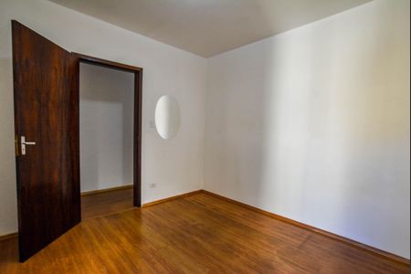 Casa para alugar com 160m², 3 quartos e 2 vagas Casa para alugar com 160m², 3 quartos e 2 vagasQuarto 1