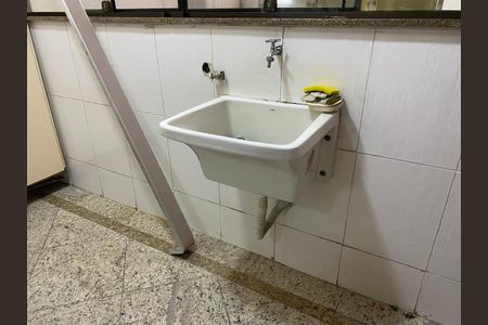 Apartamento para alugar com 102m², 3 quartos e 1 vaga Apartamento para alugar com 102m², 3 quartos e 1 vagaÁrea de serviço