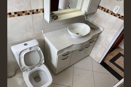 Apartamento para alugar com 102m², 3 quartos e 1 vaga Apartamento para alugar com 102m², 3 quartos e 1 vagaBanheiro