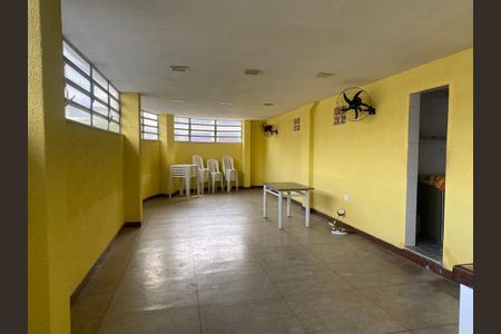 Apartamento para alugar com 102m², 3 quartos e 1 vaga Apartamento para alugar com 102m², 3 quartos e 1 vagaSalão