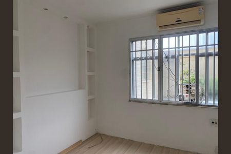 Apartamento para alugar com 102m², 3 quartos e 1 vaga Apartamento para alugar com 102m², 3 quartos e 1 vagaQuarto