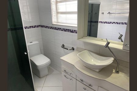 Apartamento para alugar com 102m², 3 quartos e 1 vaga Apartamento para alugar com 102m², 3 quartos e 1 vagaBanheiro