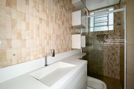 Apartamento para alugar com 50m², 2 quartos e 1 vaga Apartamento para alugar com 50m², 2 quartos e 1 vagaBanheiro Social