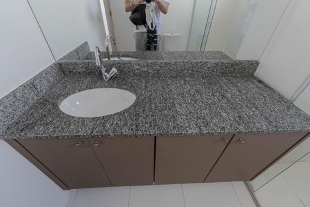 Apartamento para alugar com 125m², 4 quartos e 2 vagas Apartamento para alugar com 125m², 4 quartos e 2 vagasBanheiro da Suíte 1