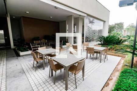 Apartamento para alugar com 125m², 4 quartos e 2 vagas Apartamento para alugar com 125m², 4 quartos e 2 vagasÁrea comum - Churrasqueira
